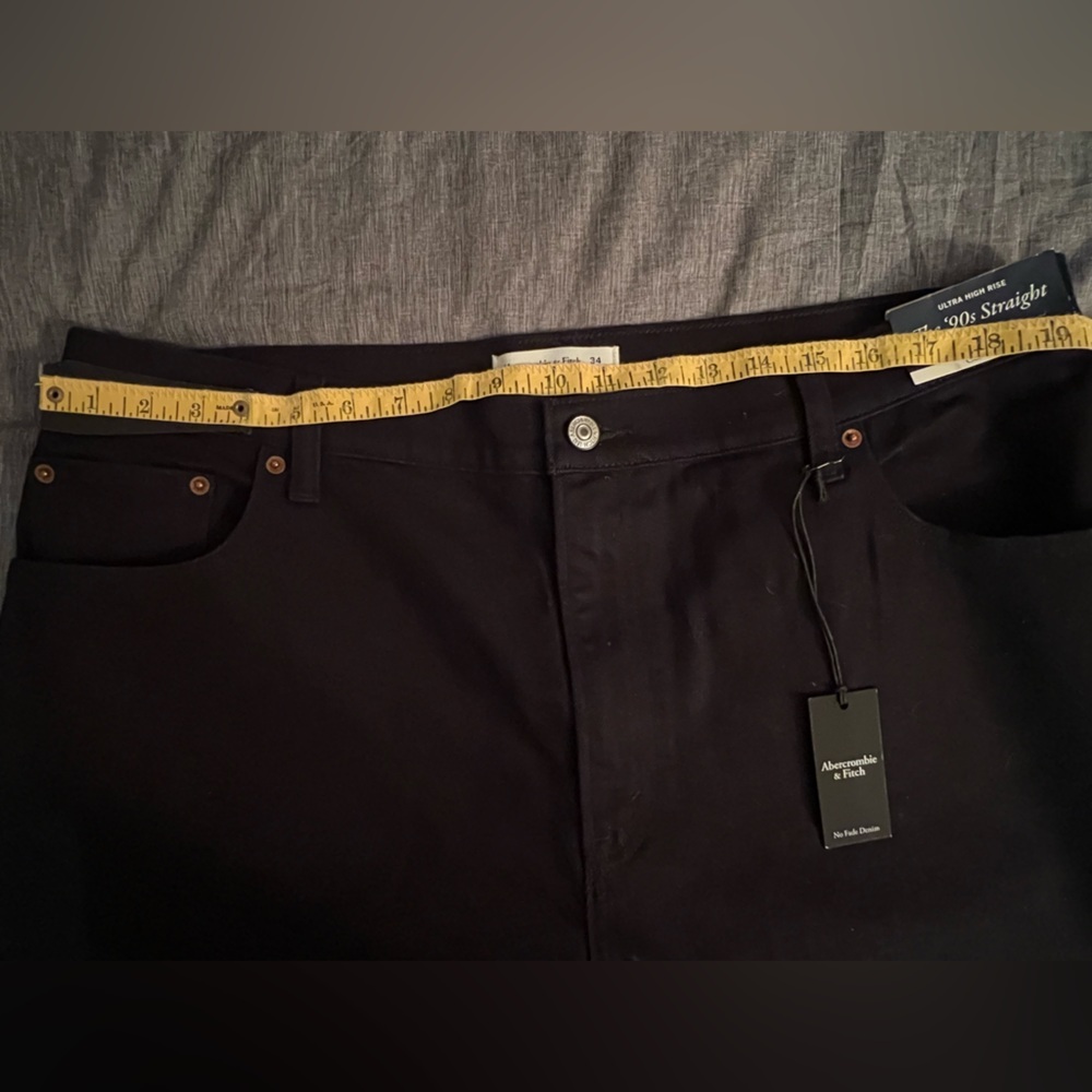 NWT Abercrombie & Fitch Curve Love Ultra High Rise 90s Straight Jean Sz 34 Black - Picture 10 of 14